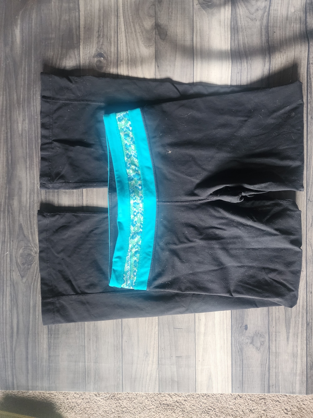 Kirkland Signature Black Leggings with Teal Accent